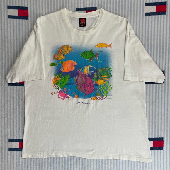 Vintage 1993 Native Sun Fish Ocean Nature Virgin Islands Tourist tee shirt - Picture 1 of 15